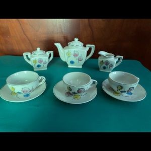 Kids Vintage MCM Play Tea Set - made in Japan